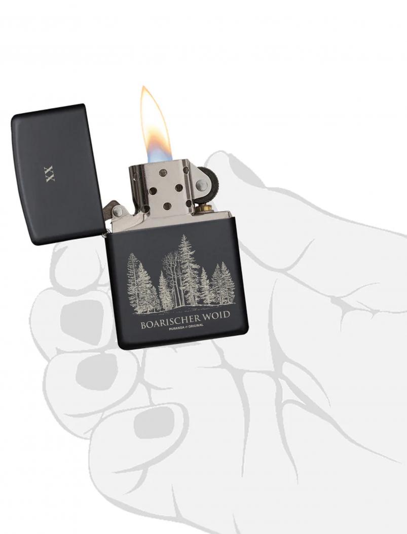 puranda Zippo - BOARISCHER WOID - matt schwarz - Handling